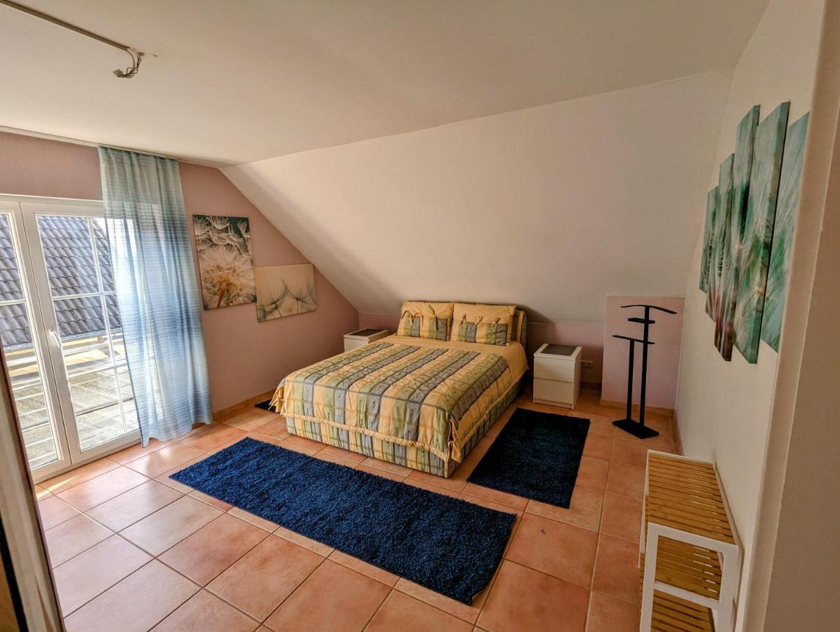 Grosse Schoenheit Mit Panoramablick Euskirchen Extérieur photo
